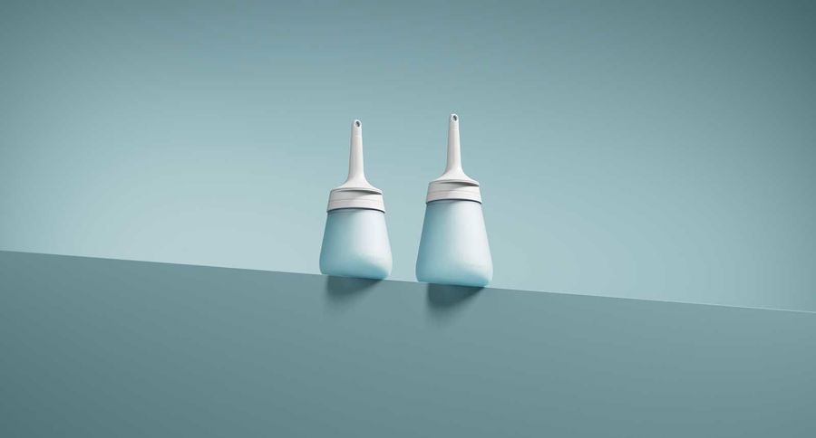 Afbeelding van Peristeen Light 175 ml en Peristeen Light 250 ml. Peristeen Light is een laag volume darmspoelsysteem dat is ontworpen om mensen te helpen bij het omgaan met darmklachten zoals chronische verstopping of ongewild verlies van ontlasting. 